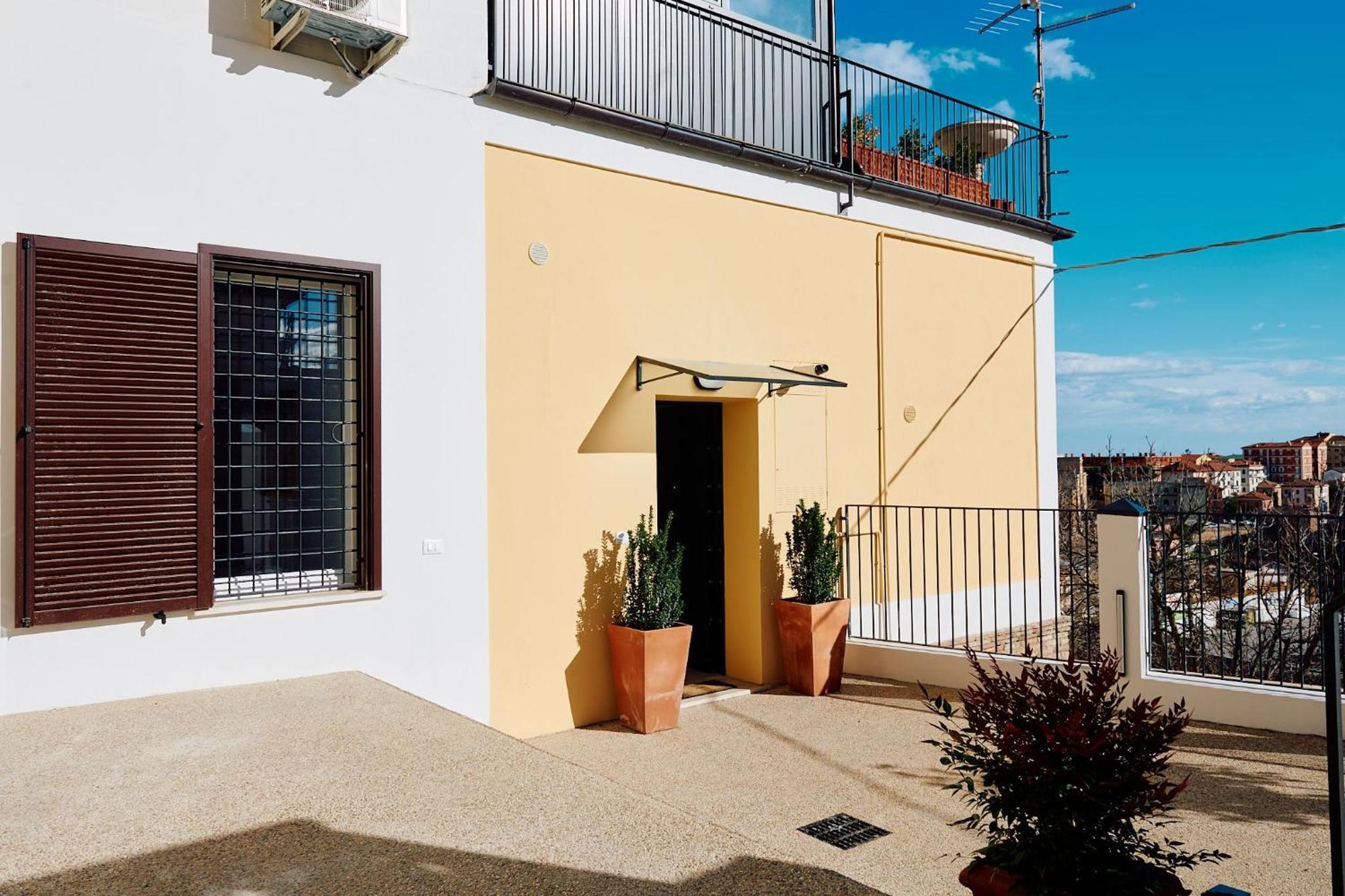 Bed and Breakfast Relais Al Teatro Chieti Exteriér fotografie